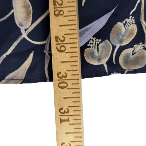 Pendleton Midi Skirt Suit Size 10 Lightweight Floral Navy Button Front Blouse - Picture 10 of 11